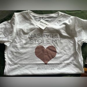 Kittenish Nashville Stole My Heart tshirt- XL